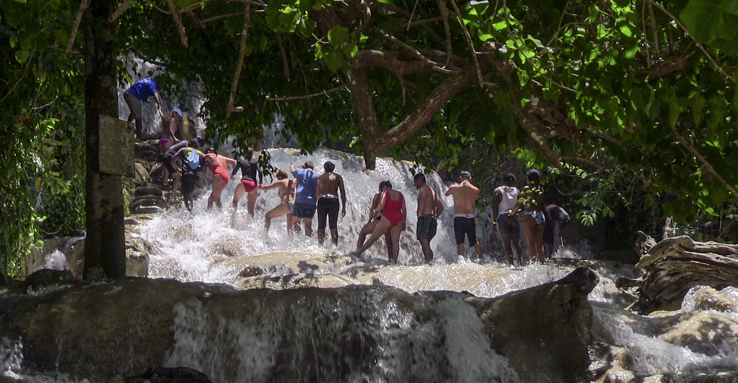 Dunns River Falls - Irie Zayne Taxi and Tours Jamaica - www.iriezaynetaxiandtoursjamaica.com - www.iriezaynetaxiandtoursjamaica.net